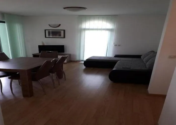 Mlikota - Two Bedroom With Terrace Lejlighed *
